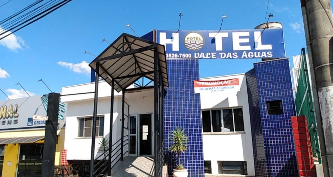 Fachada real do Hotel Vale das Águas em Passos, Minas Gerais